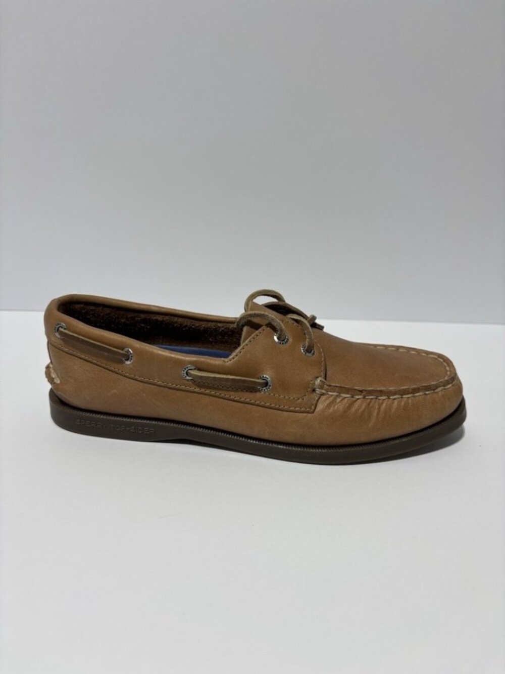 Sperry Women’s Authentic Original 2-Eye Boat Shoes Tan Leather, Size 7.5 M